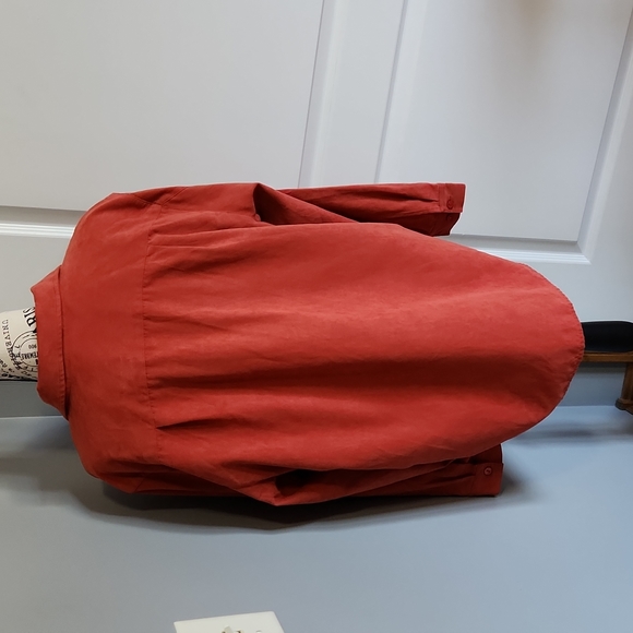 L.L. Bean Rust Orange Supersoft Button Down, XL - Picture 6 of 11